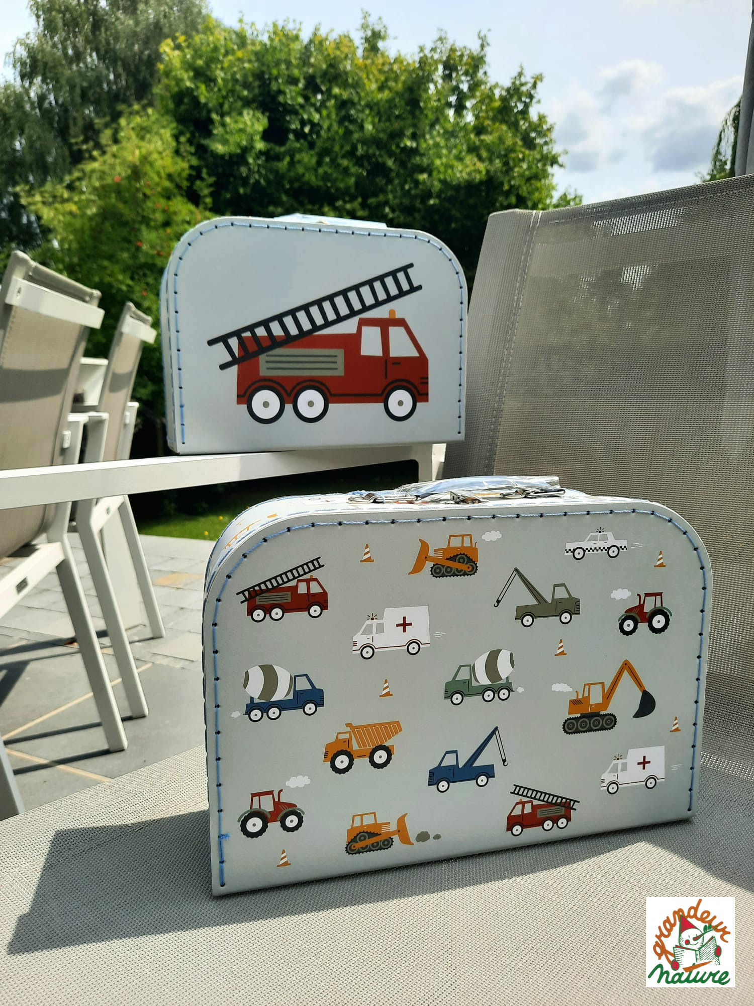 Valises gigognes / A Little Lovely Company