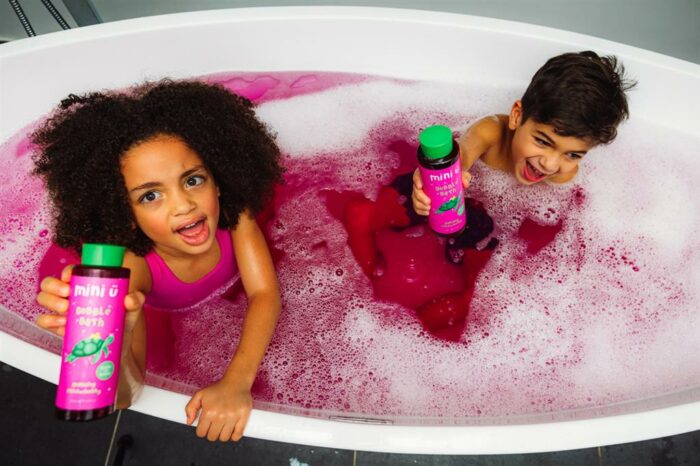 Bain moussant pétillant à la fraise / mini ü