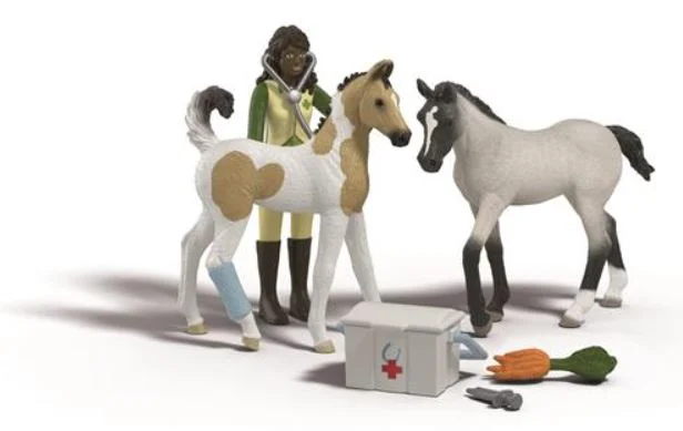 Soins pour les bébés animaux de Sarah / Schleich