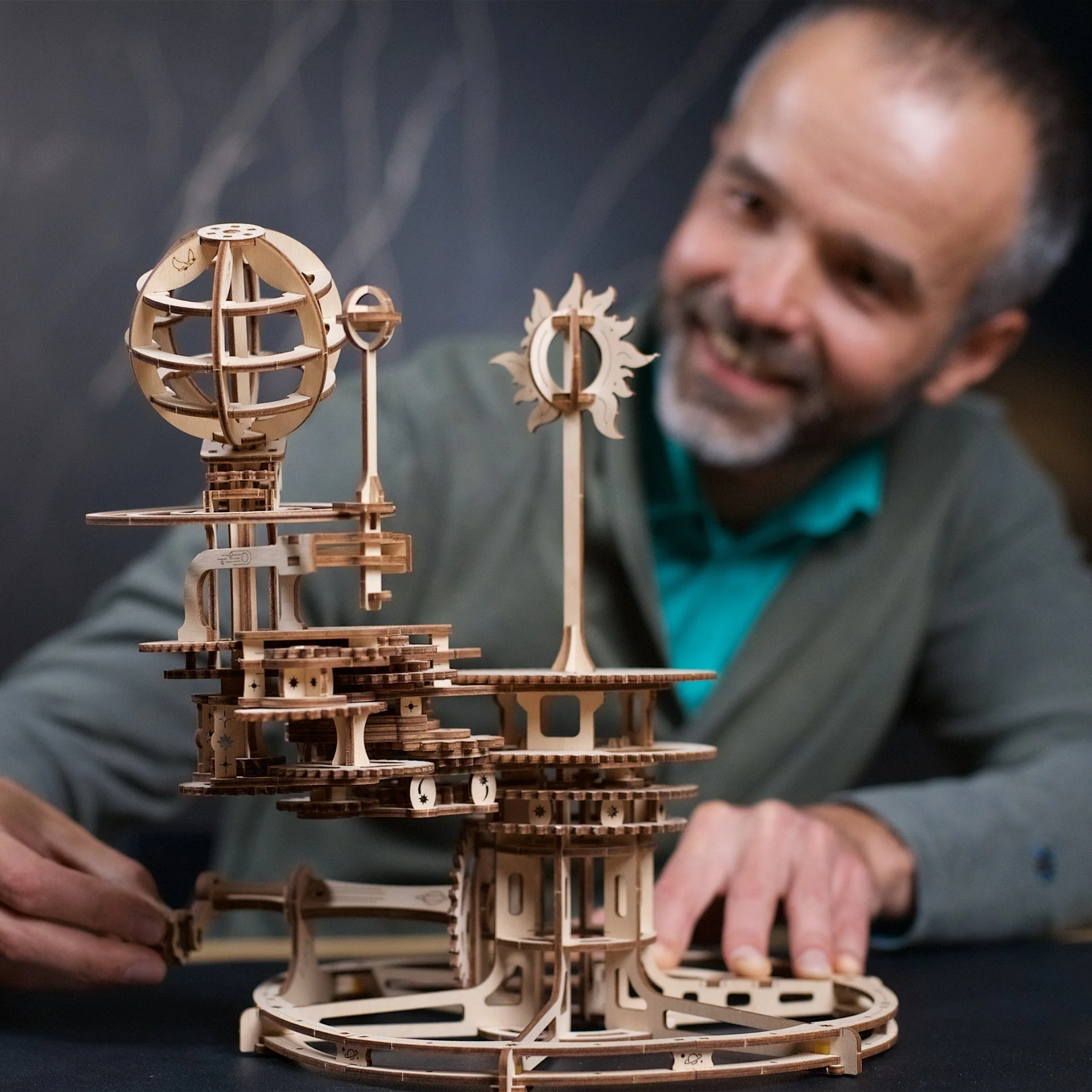Tellurion mécanique / Ugears