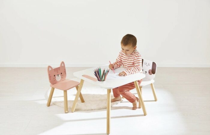 Table classique en bois / Janod